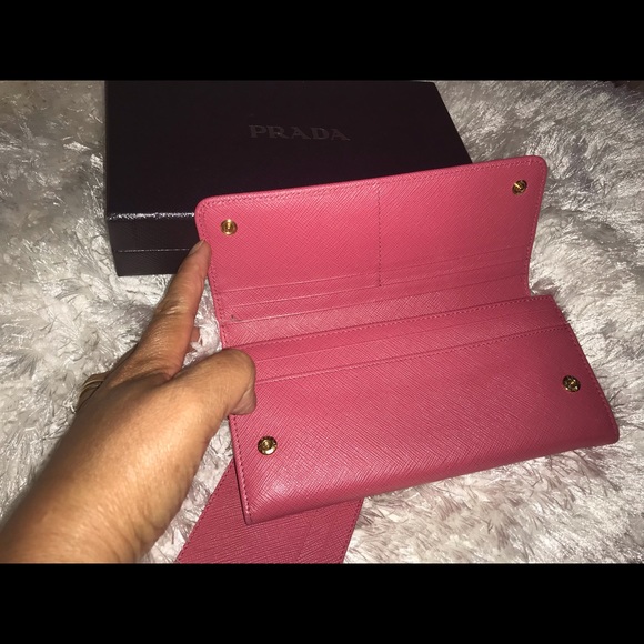 Prada pink wallet with card case - Picture 4 of 5